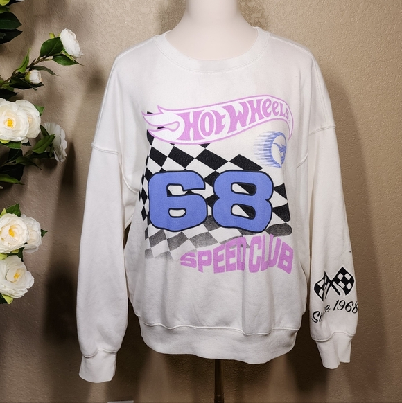 Mattel Sweaters - Hot Wheels 68 Speed Club Graphic Sweatshirt Medium White Racing Crewneck
